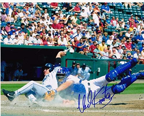 Акција на Чад Креутер Тексас Ренџерс потпишан 8x10 - Автограмирани фотографии од MLB