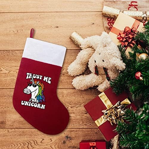 Верувај ми дека сум еднокорен1 божиќни чорапи со порибување со кадифен камин што виси за декор за домашно дрво
